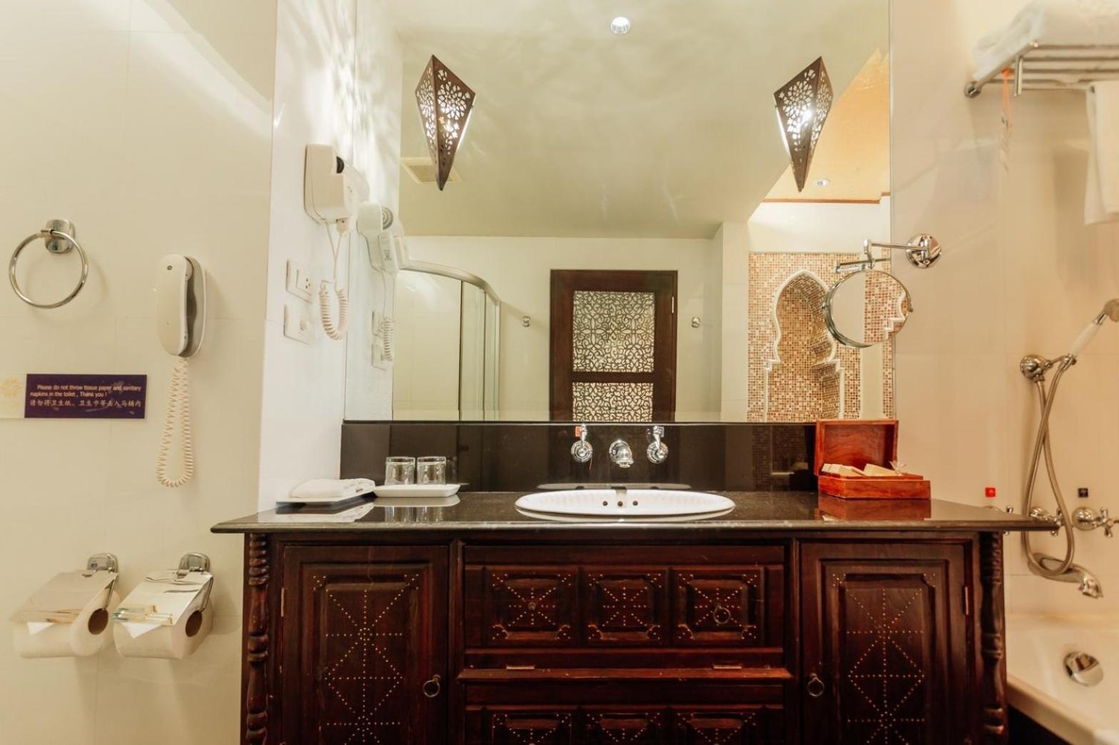 Sheik Istana Hotel Chiangmal Chiang Mai Ngoại thất bức ảnh