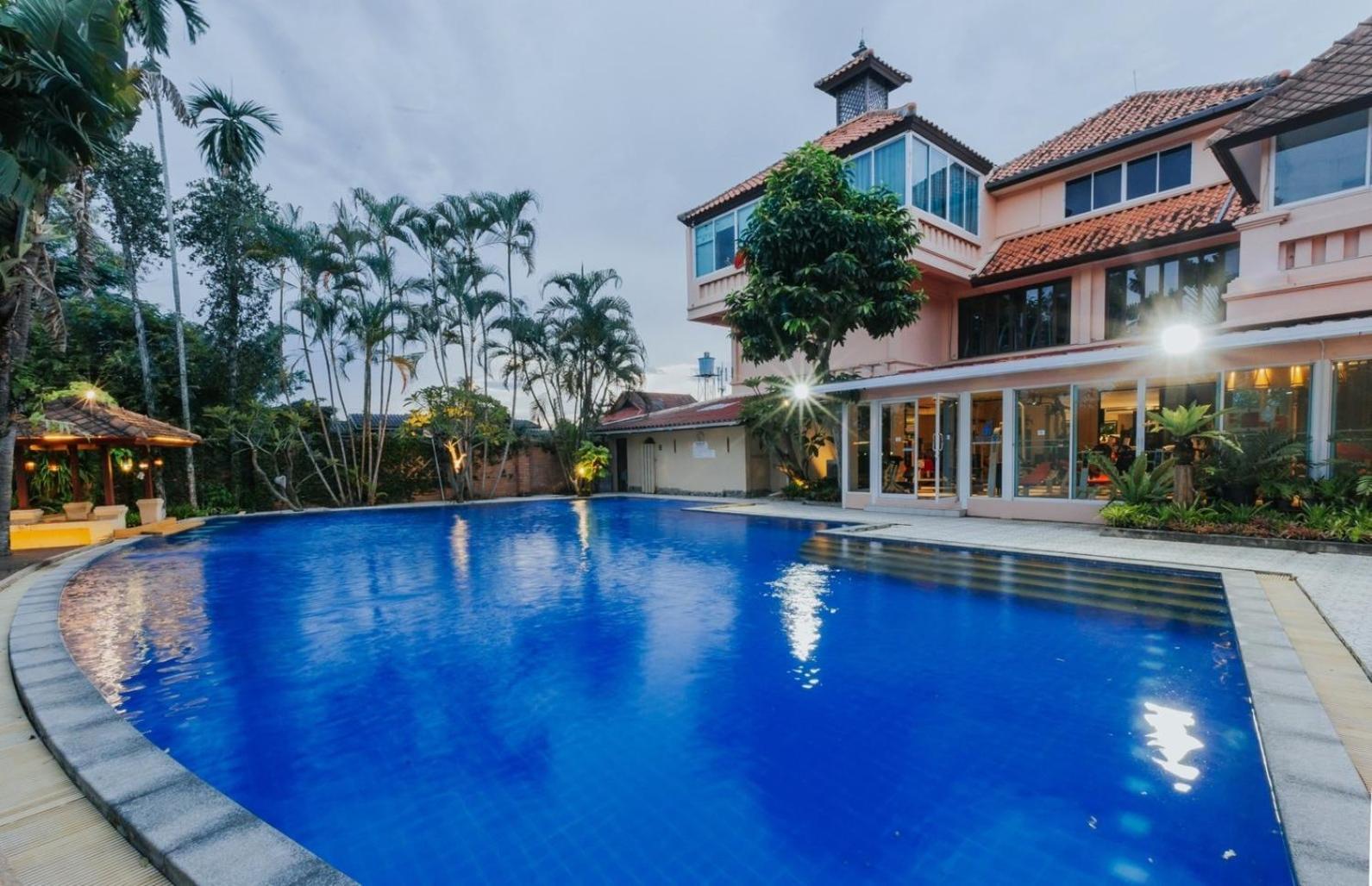 Sheik Istana Hotel Chiangmal Chiang Mai Ngoại thất bức ảnh